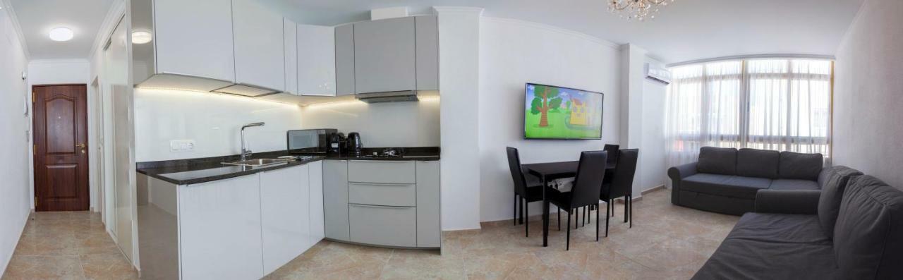 Apartment Islandia Torrevieja Dış mekan fotoğraf